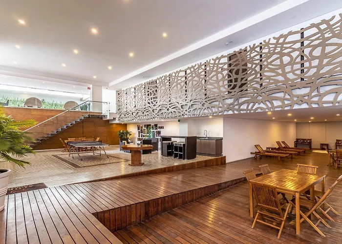 Aparthotel Casa Alure By Kukun
